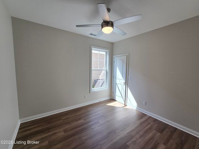 4413 Lochridge Pkwy, Louisville, KY 40299