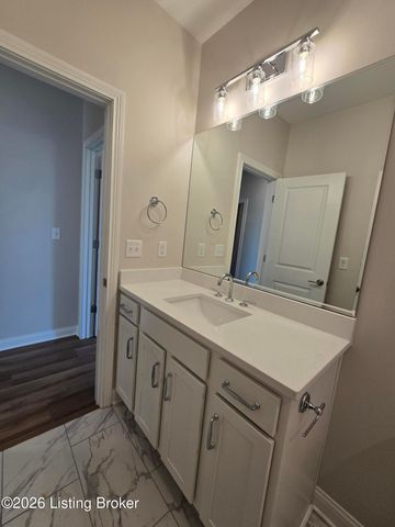 4413 Lochridge Pkwy, Louisville, KY 40299