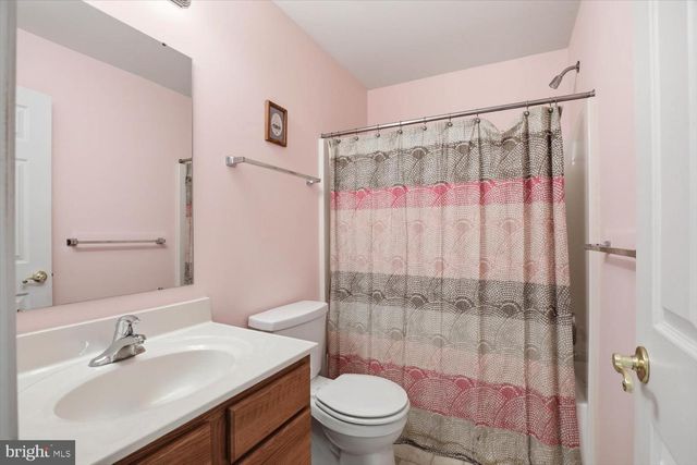 56 TYLER DR, Ephrata, PA 17522