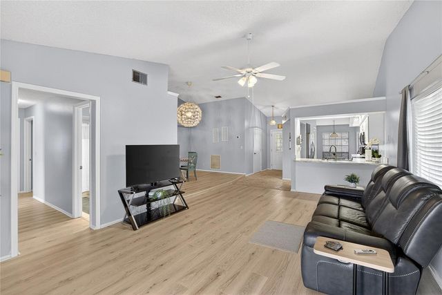 11005 KENBROOK DRIVE, Riverview, FL 33578