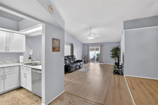 11005 KENBROOK DRIVE, Riverview, FL 33578