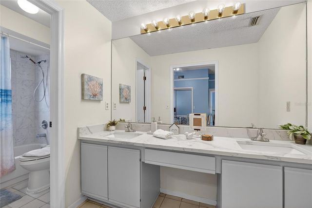 11005 KENBROOK DRIVE, Riverview, FL 33578