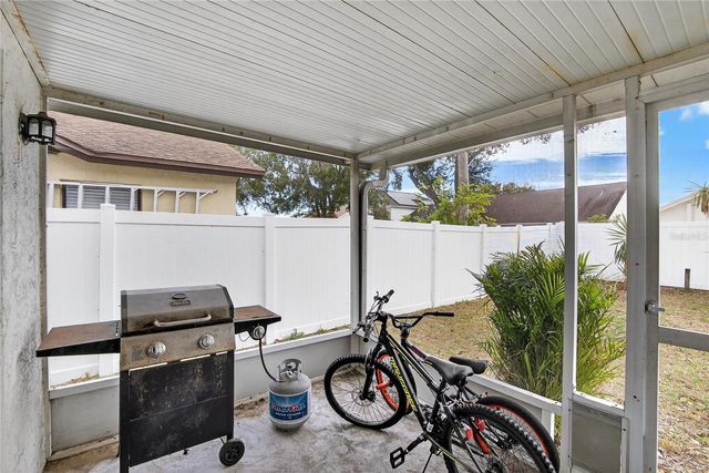 11005 KENBROOK DRIVE, Riverview, FL 33578