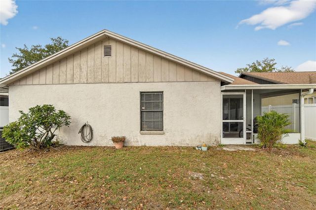 11005 KENBROOK DRIVE, Riverview, FL 33578