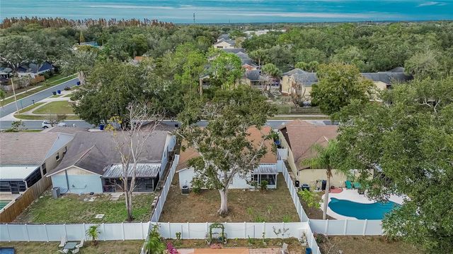 11005 KENBROOK DRIVE, Riverview, FL 33578