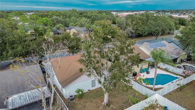 11005 KENBROOK DRIVE, Riverview, FL 33578