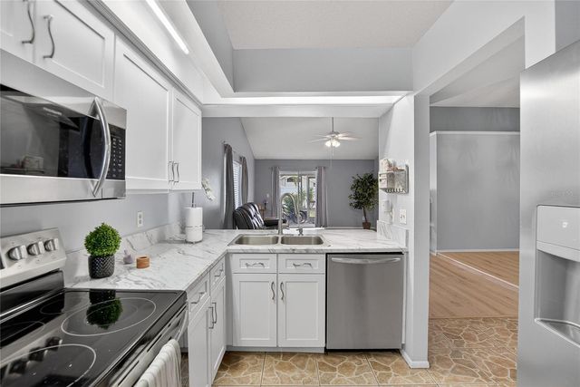 11005 KENBROOK DRIVE, Riverview, FL 33578