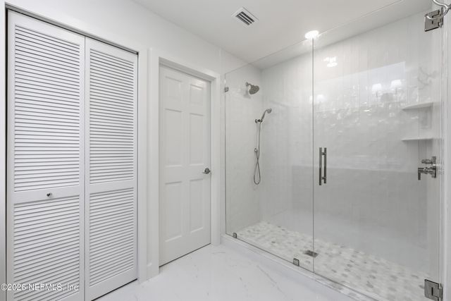 10126 W COURTYARDS Place, Jacksonville, FL 32256