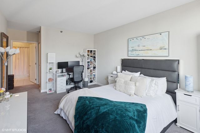 33 W Ontario Street 40D, Chicago, IL 60654