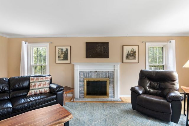 143 Hillwinds Road, Brattleboro, VT 05301
