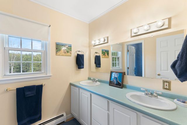 143 Hillwinds Road, Brattleboro, VT 05301