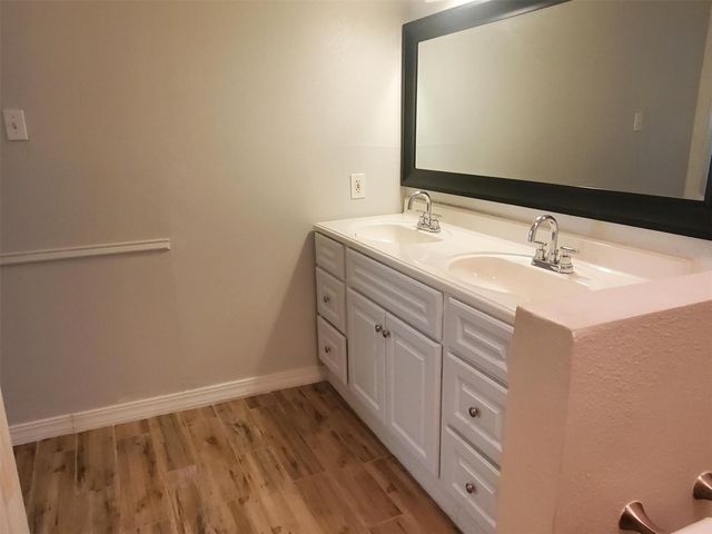 1514 Zora Street, Houston, TX 77055