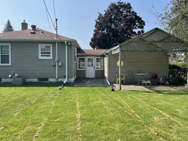 2412 Dwight STREET, Racine, WI 53403