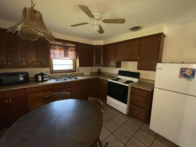 2412 Dwight STREET, Racine, WI 53403