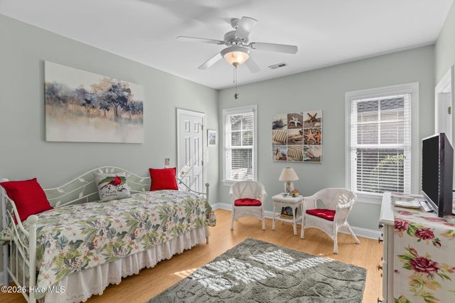 7114 Saybrook Drive, Wilmington, NC 28405