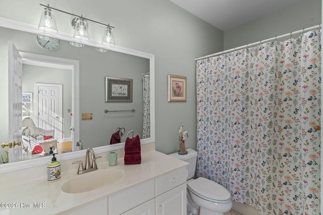 7114 Saybrook Drive, Wilmington, NC 28405