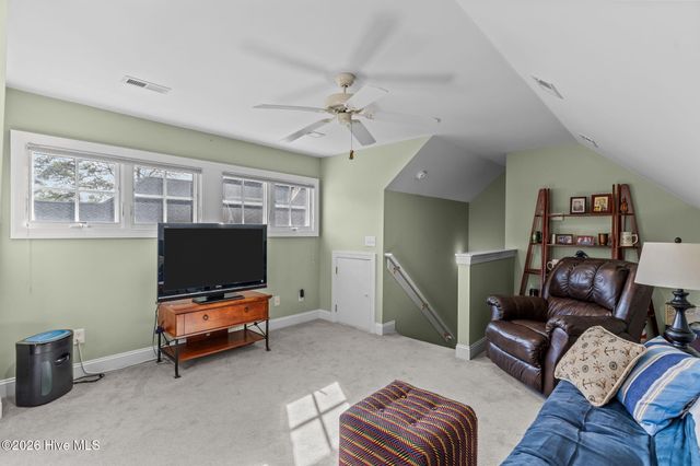 7114 Saybrook Drive, Wilmington, NC 28405