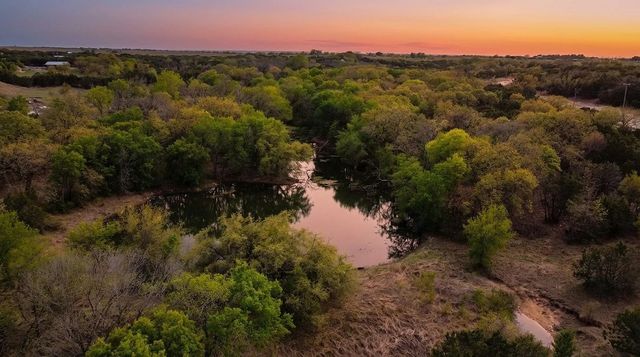 1039 Creek Crossing Road, Nemo, TX 76070