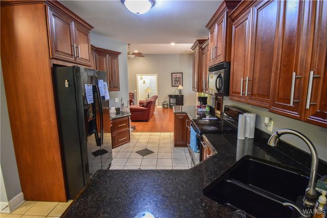 6905 Clements Foley Rd, Northport, AL 35473