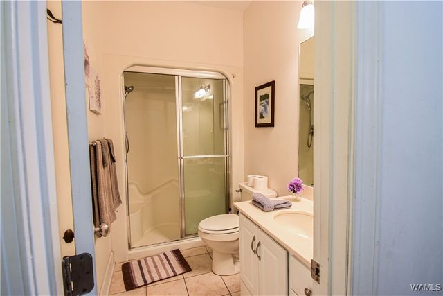 6905 Clements Foley Rd, Northport, AL 35473