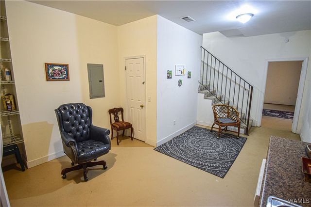 6905 Clements Foley Rd, Northport, AL 35473