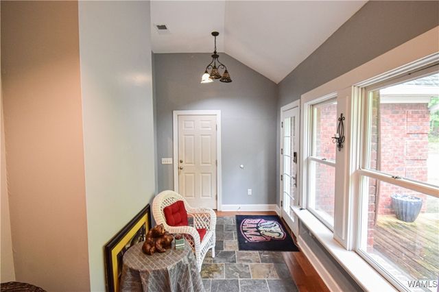 6905 Clements Foley Rd, Northport, AL 35473