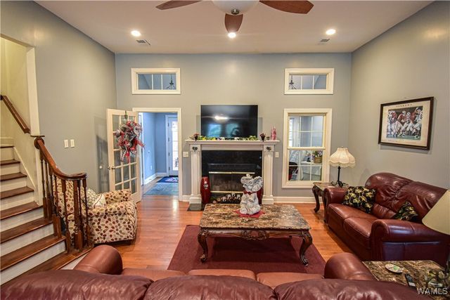 6905 Clements Foley Rd, Northport, AL 35473