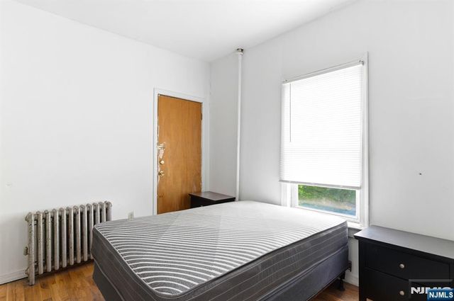 464-466 Summer Avenue, Newark, NJ 07104