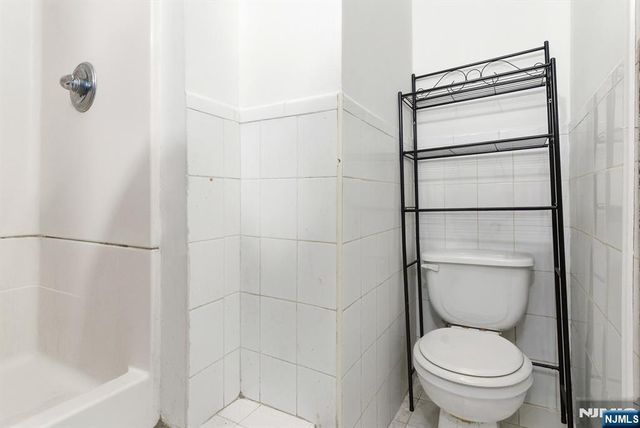 464-466 Summer Avenue, Newark, NJ 07104