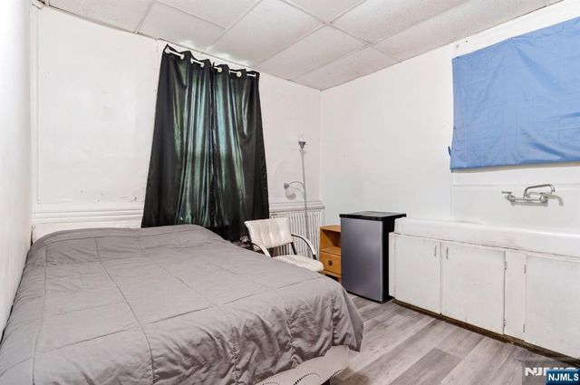 464-466 Summer Avenue, Newark, NJ 07104