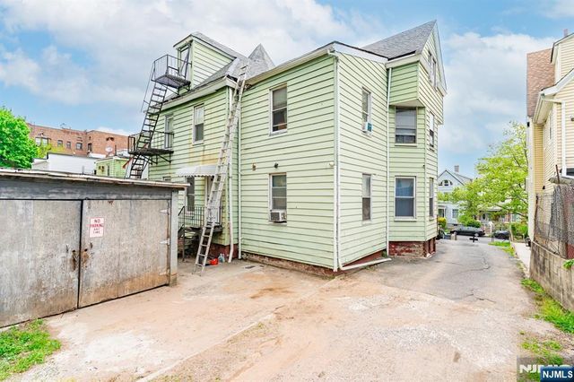 464-466 Summer Avenue, Newark, NJ 07104