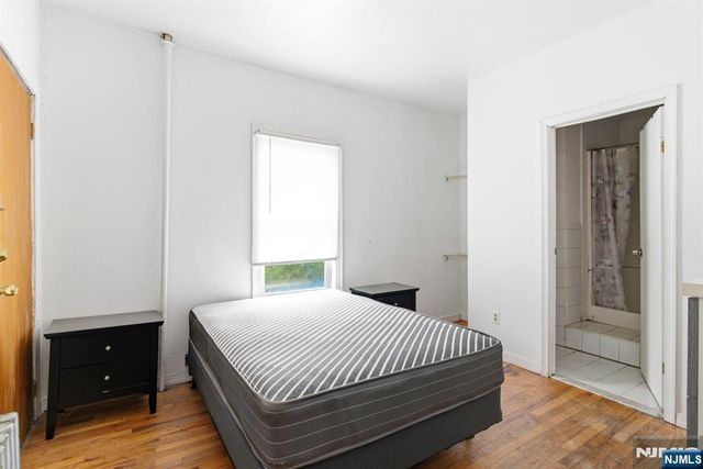 464-466 Summer Avenue, Newark, NJ 07104