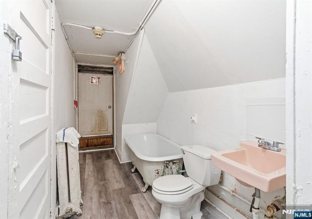 464-466 Summer Avenue, Newark, NJ 07104