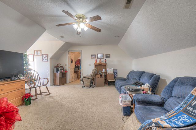 80 Ivey Road, Trenton, GA 30752