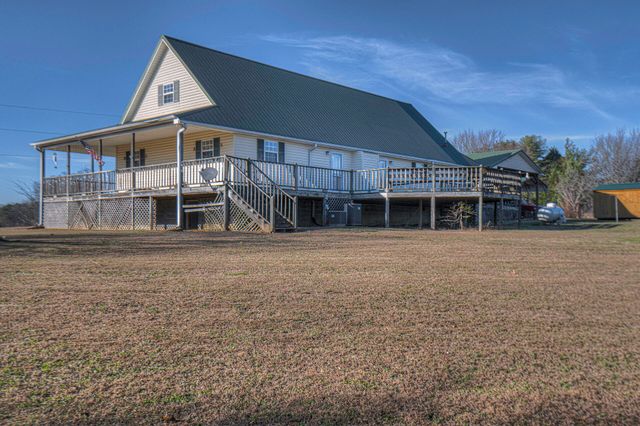 80 Ivey Road, Trenton, GA 30752