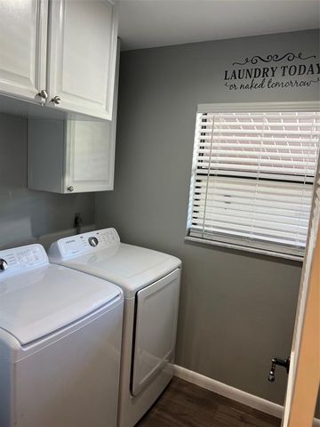 1200 TARPON WOODS BOULEVARD M8, Palm Harbor, FL 34685