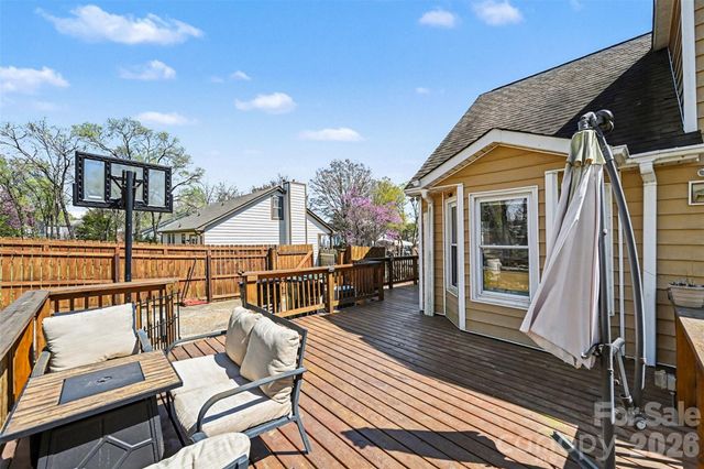 3408 Farm Lake Drive, Concord, NC 28027