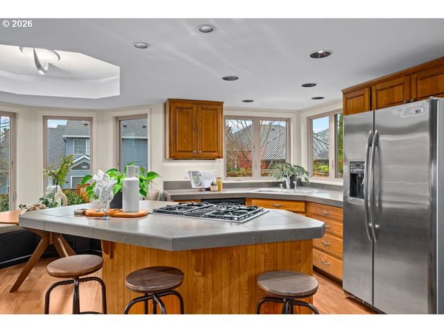 5581 Sw JOSHUA St, Tualatin, OR 97062