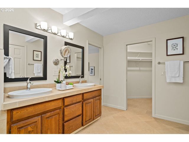 5581 Sw JOSHUA St, Tualatin, OR 97062