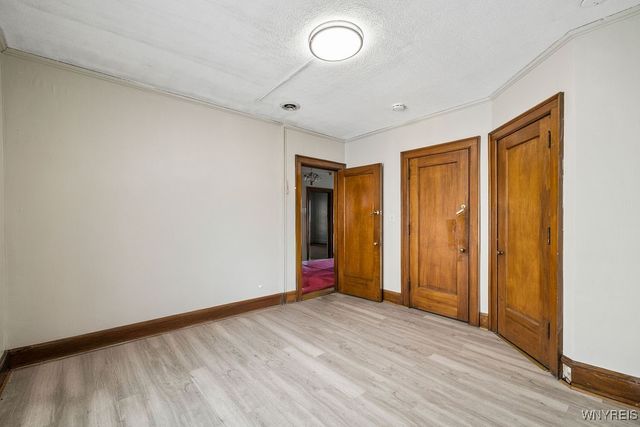 640 Park Place, Niagara Falls, NY 14301