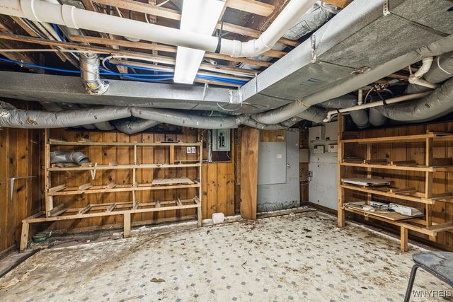 640 Park Place, Niagara Falls, NY 14301