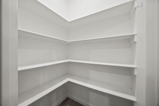 1721 Whitney Lane, Rogers, AR 72758