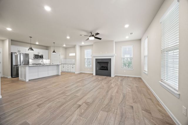 1721 Whitney Lane, Rogers, AR 72758