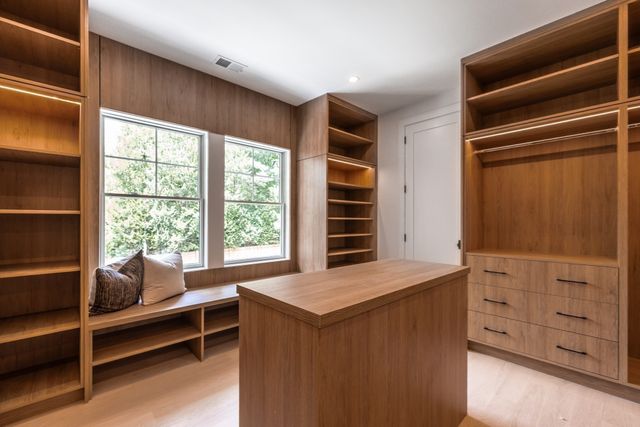 101 Alban Road, Newton, MA 02468
