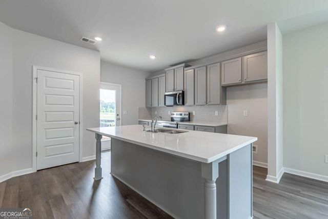 607 Cantor Way, Monroe, GA 30655