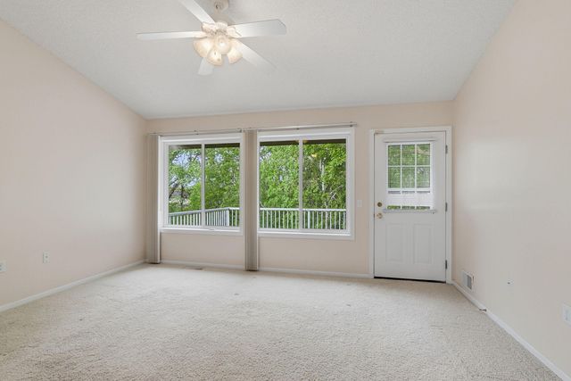 18681 Kalmar Trail, Lakeville, MN 55044
