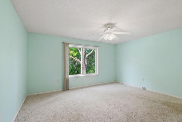 18681 Kalmar Trail, Lakeville, MN 55044