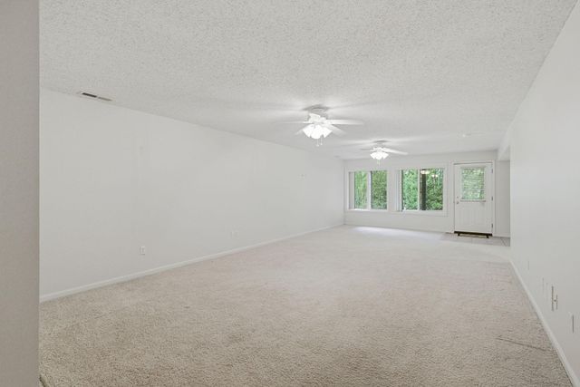 18681 Kalmar Trail, Lakeville, MN 55044