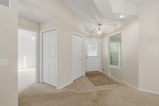 18681 Kalmar Trail, Lakeville, MN 55044