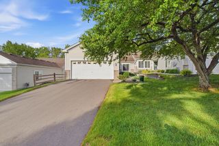 18681 Kalmar Trail, Lakeville, MN 55044